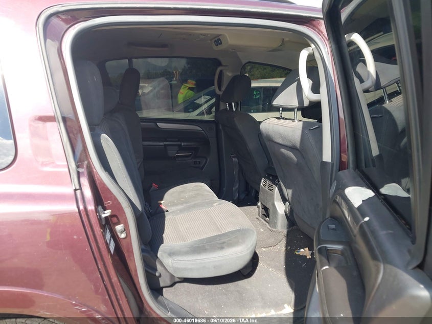 2014 NISSAN ARMADA auction photo 8