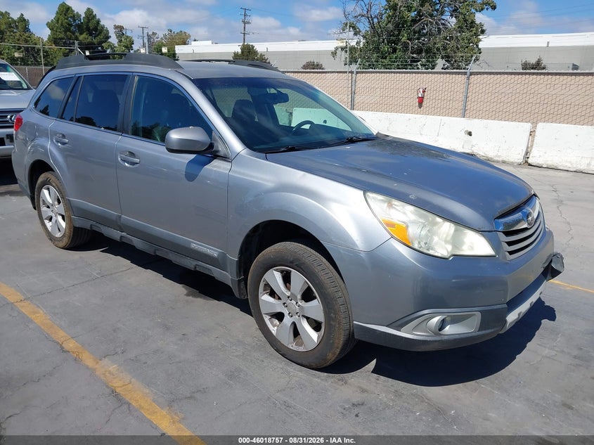 2011 SUBARU OUTBACK auction photo 1