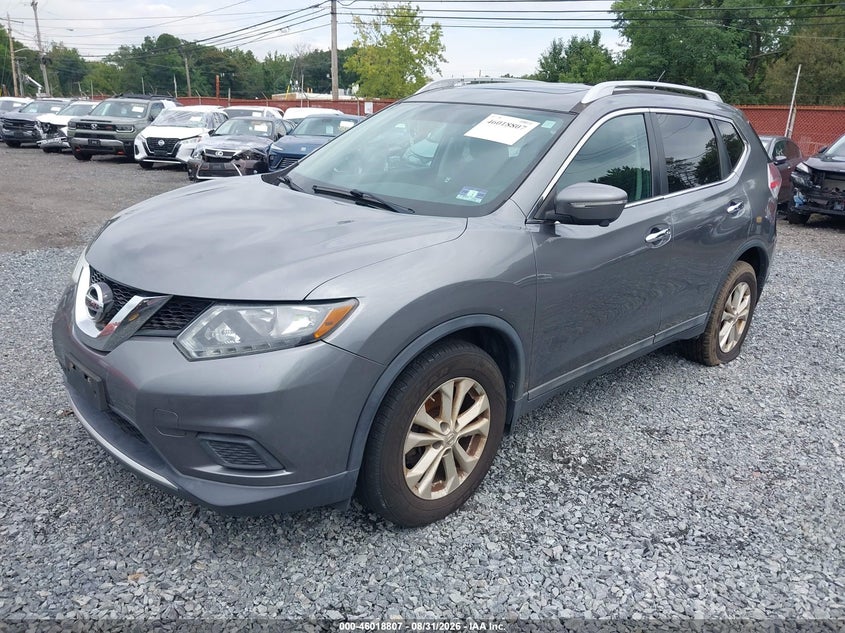 2015 NISSAN ROGUE auction photo 2