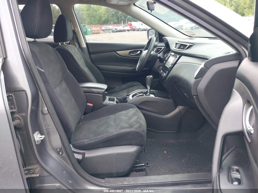2015 NISSAN ROGUE auction photo 5