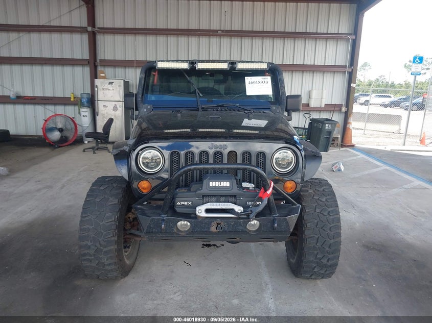 2010 JEEP WRANGLER UNLIMITED auction photo 6