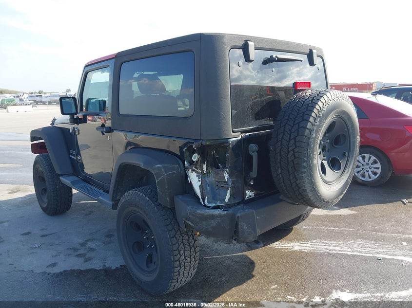 2011 JEEP WRANGLER auction photo 6