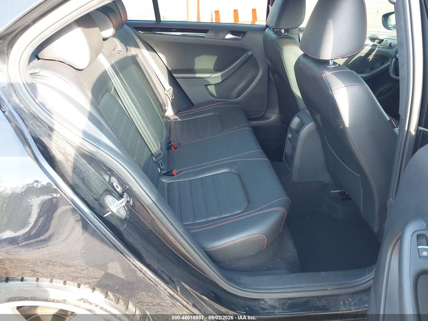 2017 VOLKSWAGEN JETTA auction photo 8