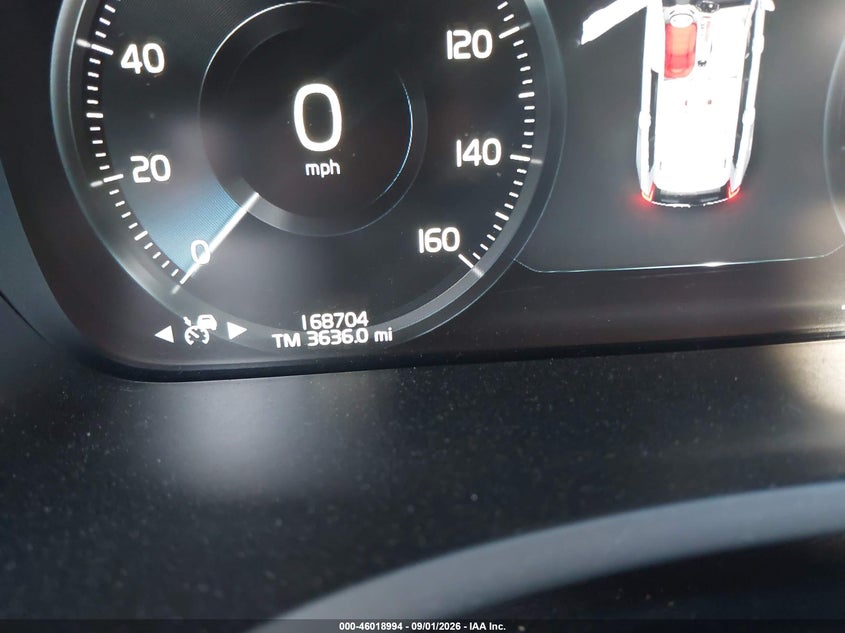 2017 VOLVO XC90 auction photo 7