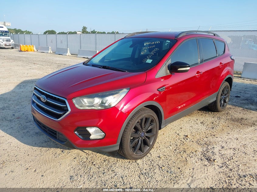 2017 FORD ESCAPE auction photo 2