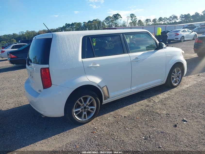 2010 SCION XB auction photo 4