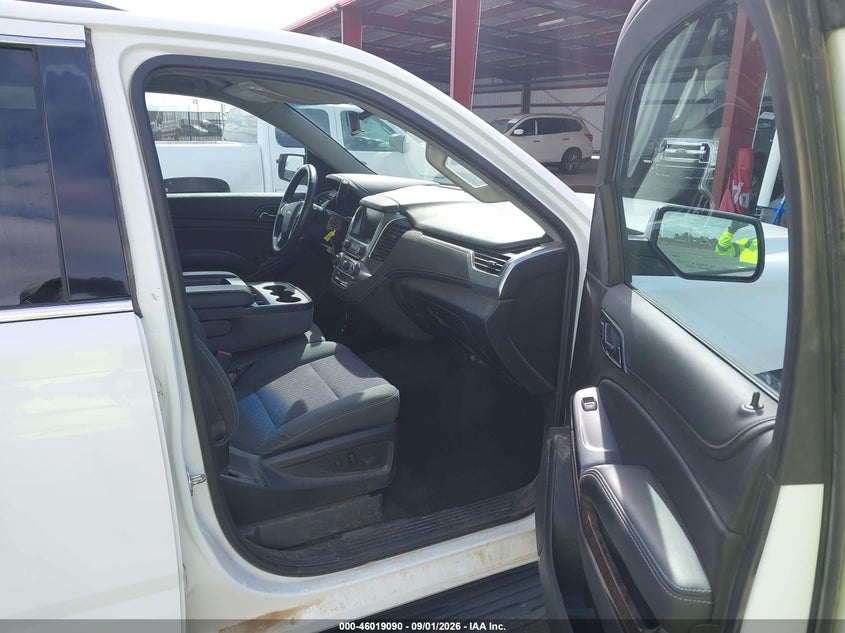 2018 CHEVROLET TAHOE auction photo 5