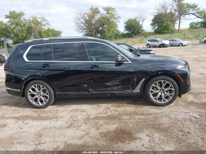 BMW X7 - zdjęcie 14