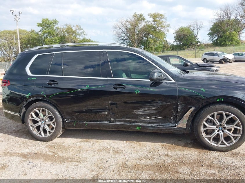 BMW X7 - zdjęcie 6
