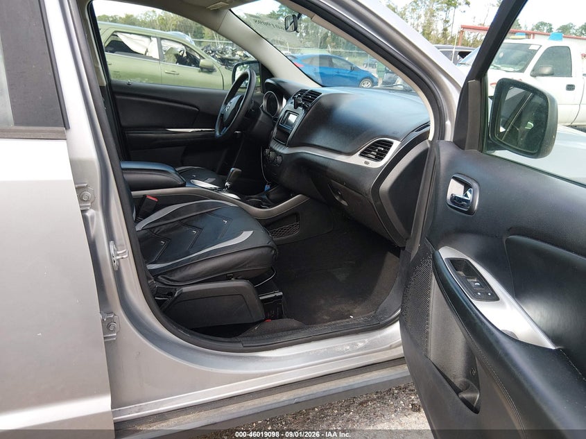 2015 DODGE JOURNEY auction photo 5