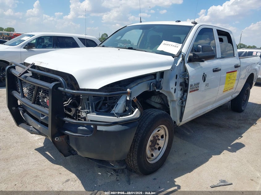 2014 RAM 2500 auction photo 2