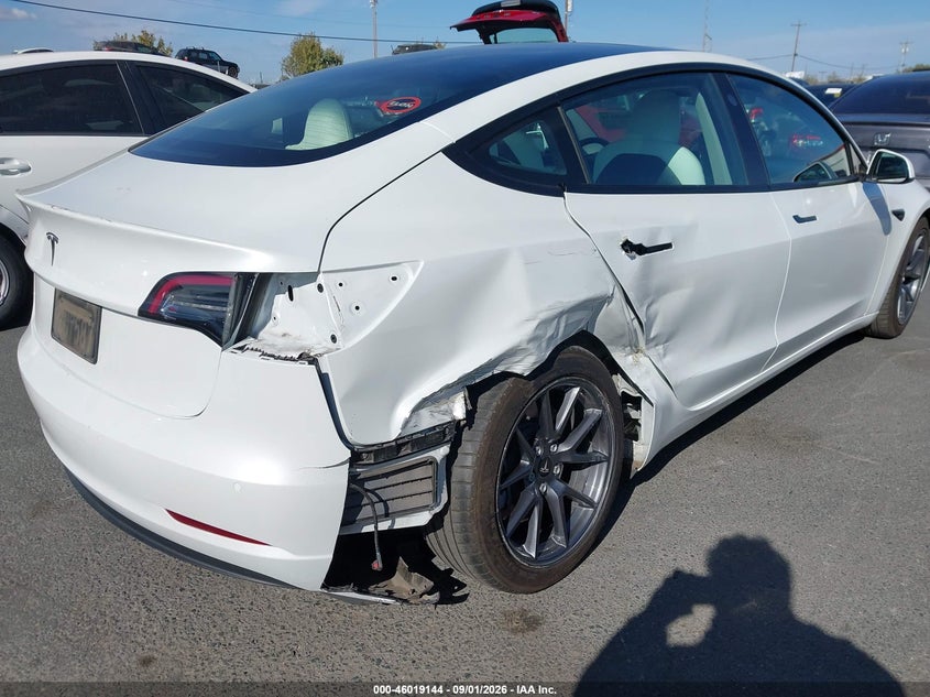 2022 TESLA MODEL 3 REAR-WHEEL DRIVE - zdjęcie 6