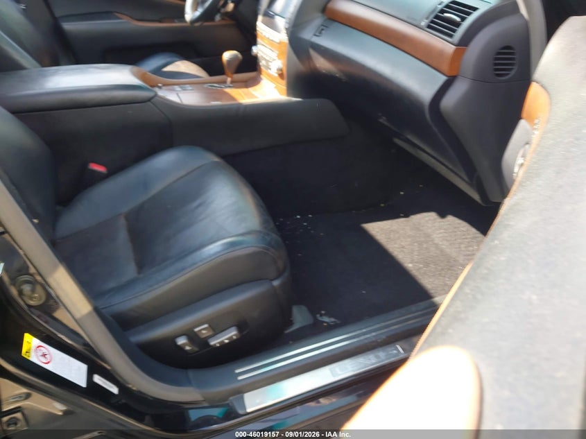 LEXUS LS 460 2012 VIN JTHBL5EF6C5109756