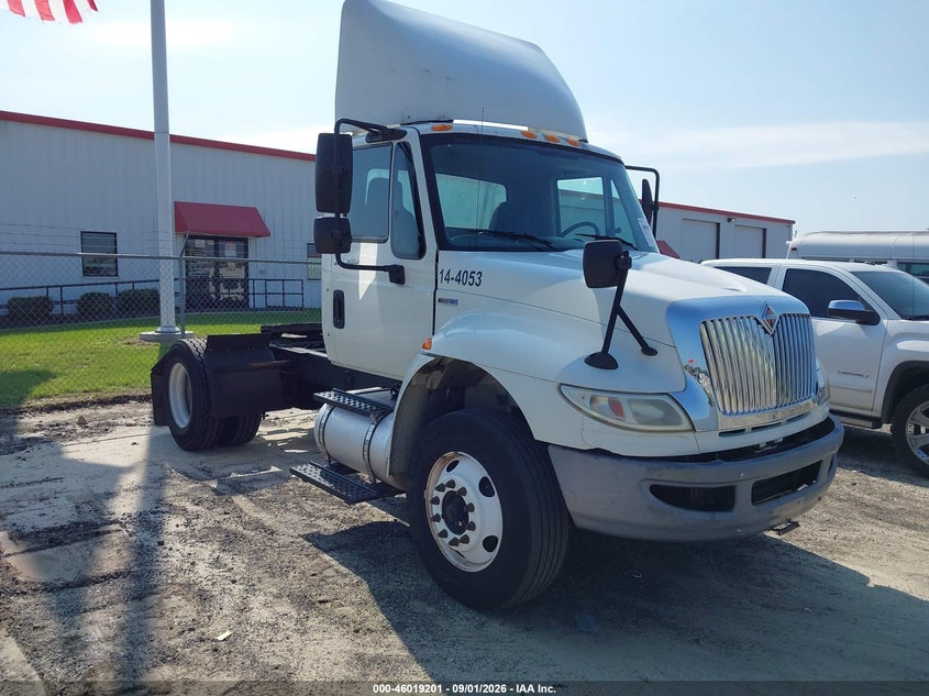 2014 INTERNATIONAL 4000 auction photo 1