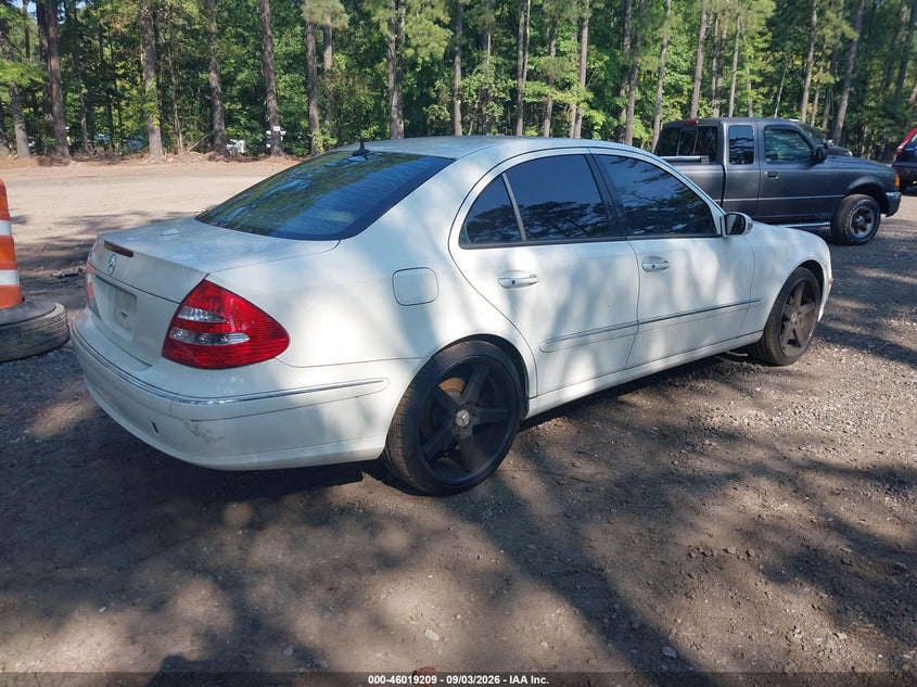 2005 MERCEDES-BENZ E 320 auction photo 4