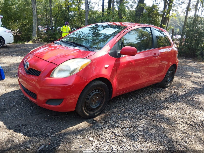 2010 TOYOTA YARIS auction photo 2
