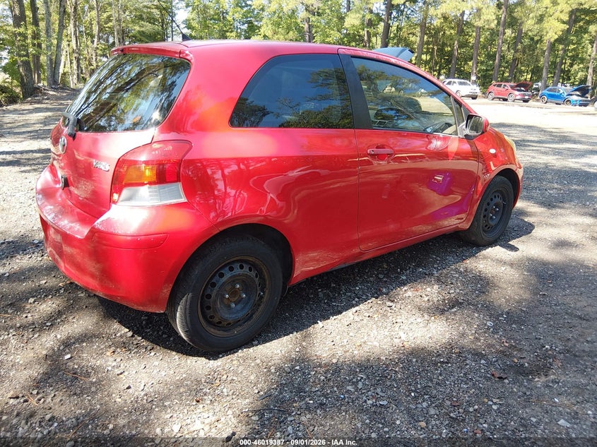 2010 TOYOTA YARIS auction photo 4