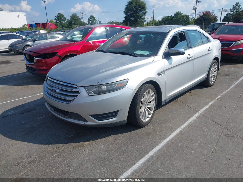 2015 FORD TAURUS auction photo 2
