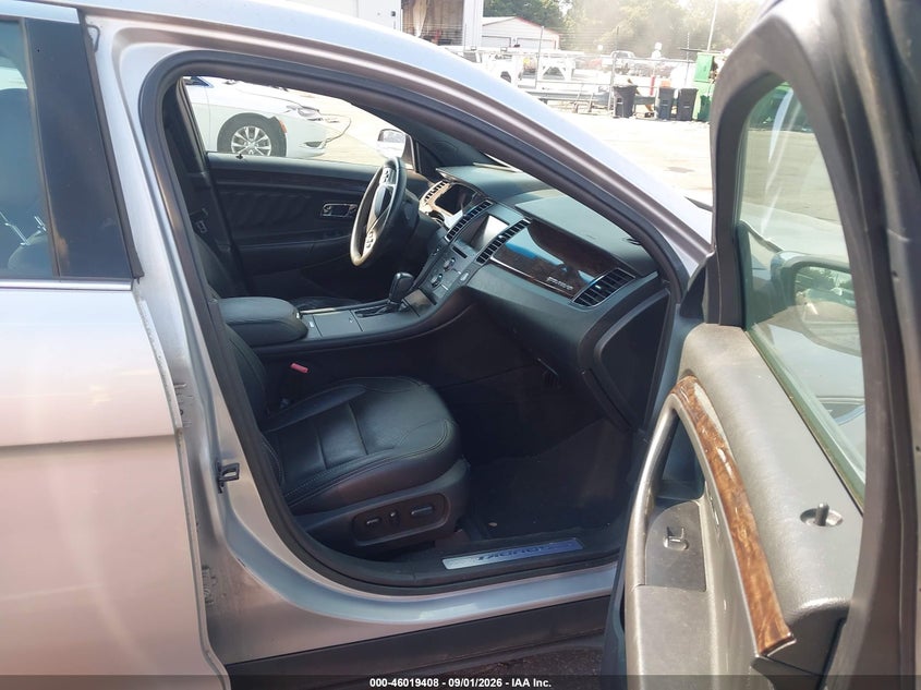 2015 FORD TAURUS auction photo 5