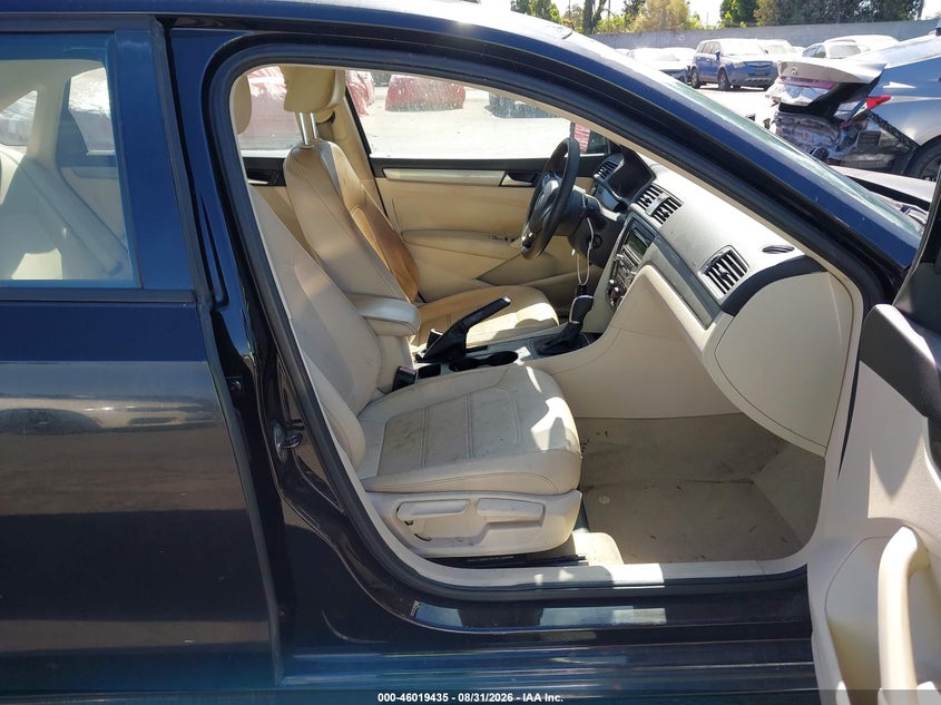 2014 VOLKSWAGEN PASSAT auction photo 5