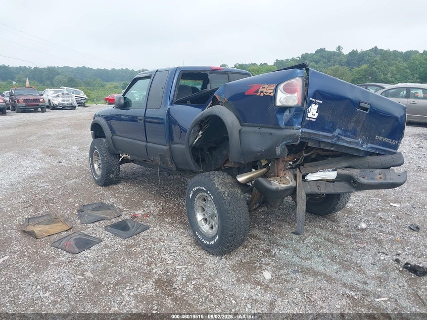 CHEVROLET S-10 1999 VIN 1GCCT19WXX8102922