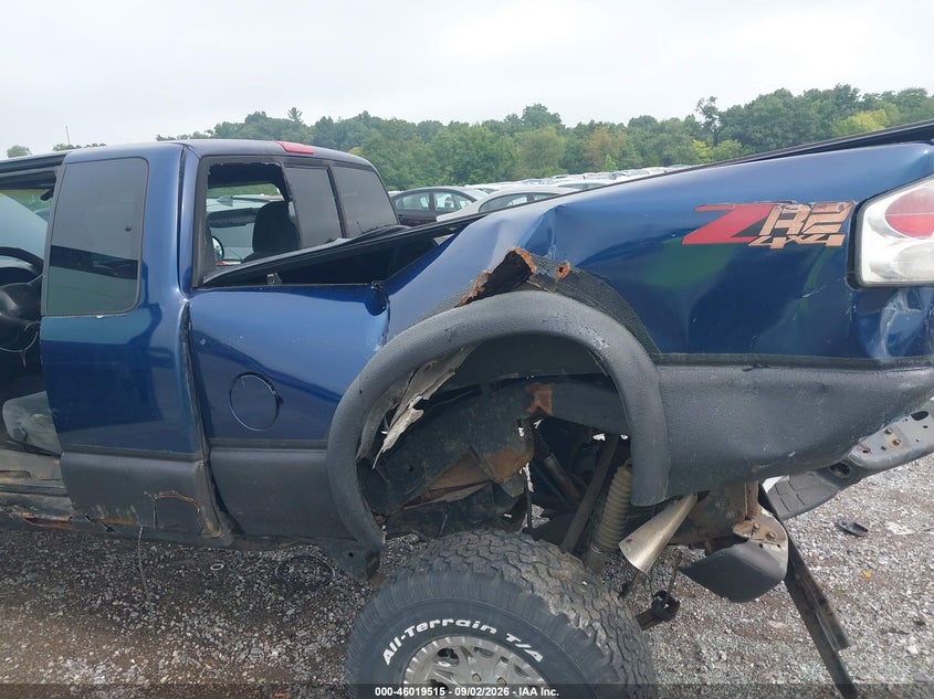 CHEVROLET S-10 1999 VIN 1GCCT19WXX8102922