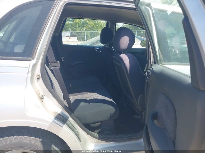 2004 CHRYSLER PT CRUISER auction photo 7