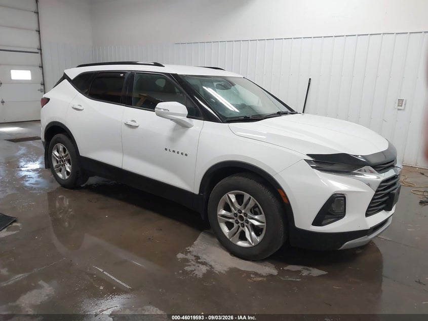 Vin: 3gnkbhrs8ls606155, lot: 46518984, chevrolet blazer awd 2lt 20201