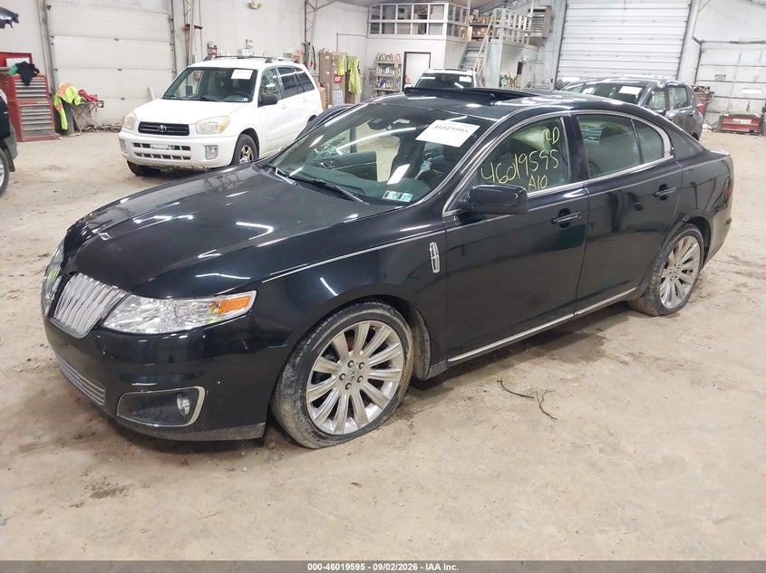 LINCOLN MKS 2010 VIN 1LNHL9FT4AG611184