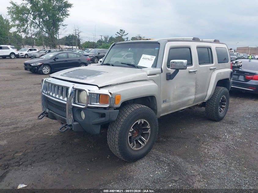 HUMMER H3 SUV 2006 VIN 5GTDN136768212616