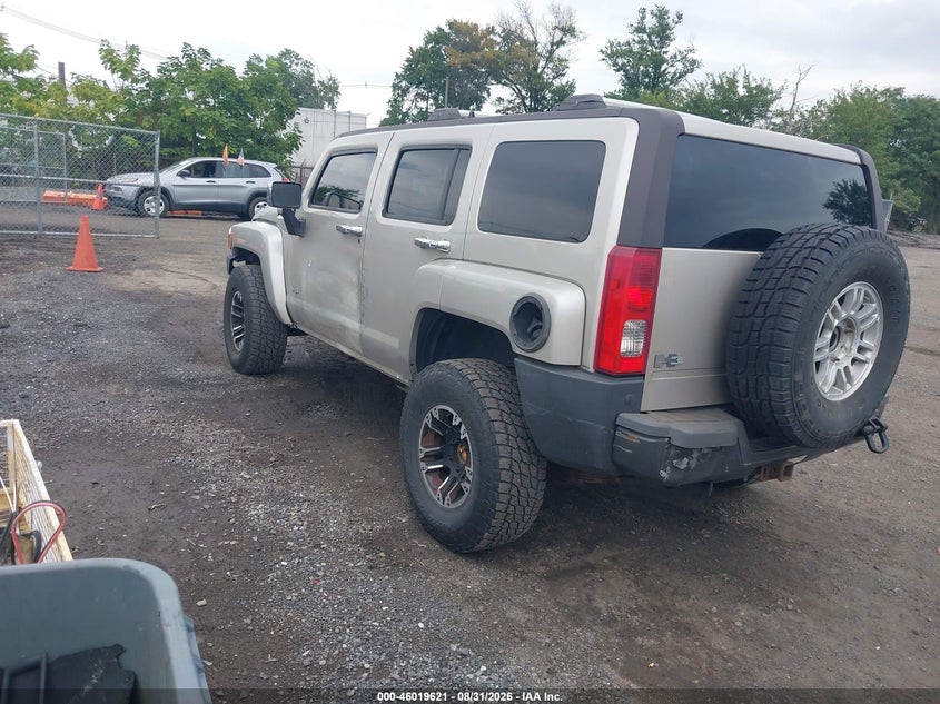 2006 HUMMER H3 SUV auction photo 3