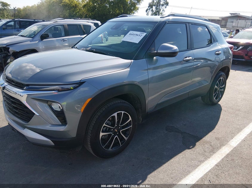 2026 CHEVROLET TRAILBLAZER auction photo 2