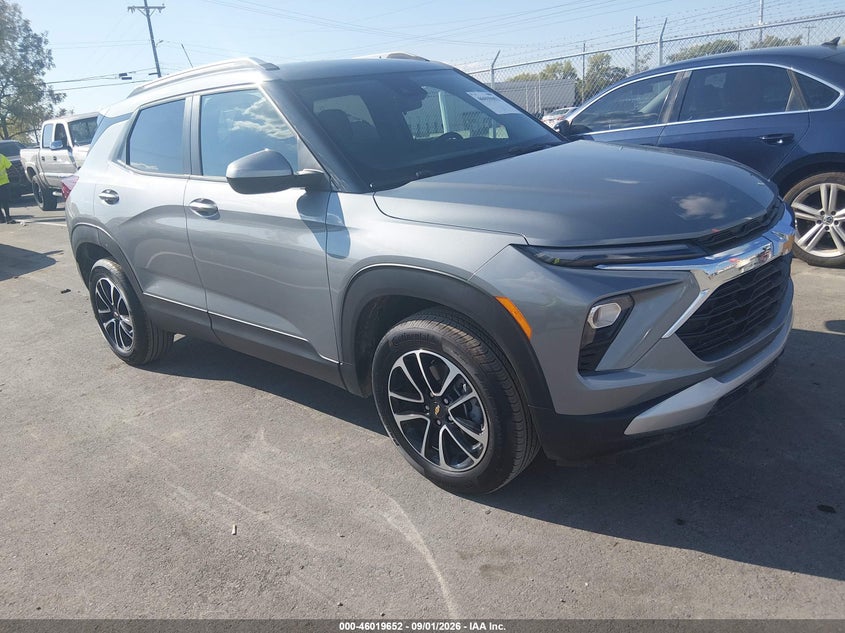 2026 CHEVROLET TRAILBLAZER auction photo 3