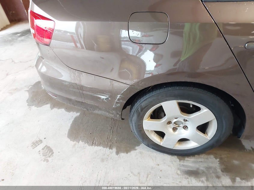 2015 VOLKSWAGEN JETTA auction photo 6