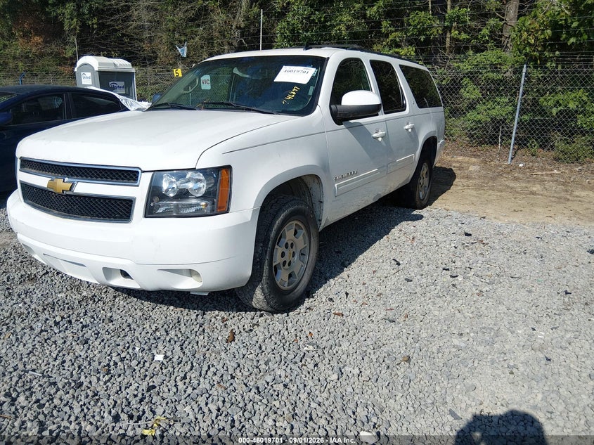 2013 CHEVROLET SUBURBAN 1500 auction photo 6