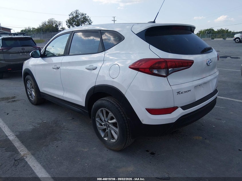 2017 HYUNDAI TUCSON auction photo 3