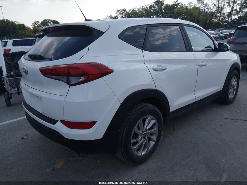 2017 HYUNDAI TUCSON auction photo 4