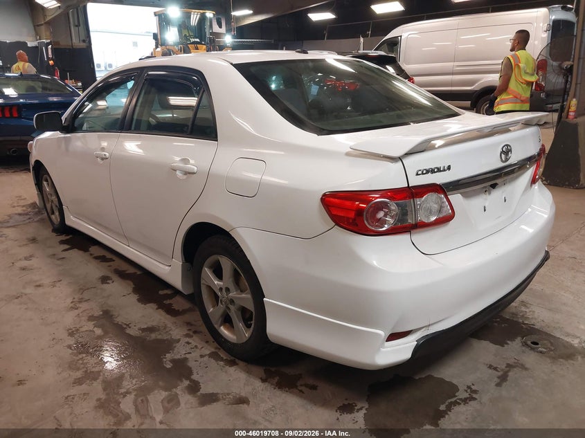 2011 TOYOTA COROLLA auction photo 3