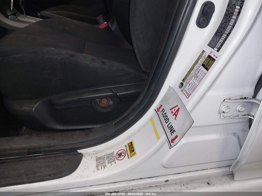 2011 TOYOTA COROLLA auction photo 6