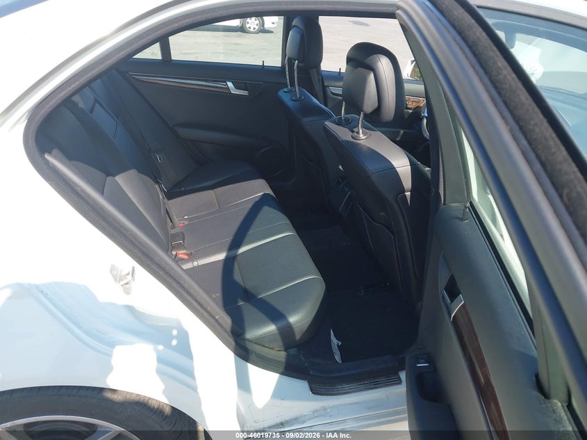 2012 MERCEDES-BENZ C-KLASSE SEDAN 3.0L V-6 DI, DOHC, VVT, PREMIUM , 228HP
