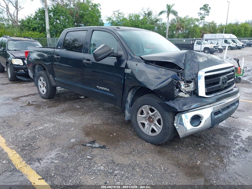 2011 Toyota Tundra Grade 5.7L V8, Правый перёд, IAAI, VIN 5TFEY5F11BX103871