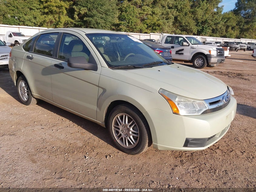 Vin: 1fahp3fn1aw269065, lot: 46519135, ford focus se 2010 img_1