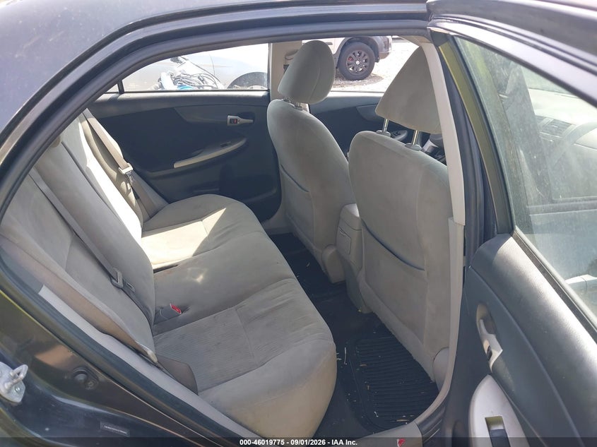 2010 TOYOTA COROLLA auction photo 8