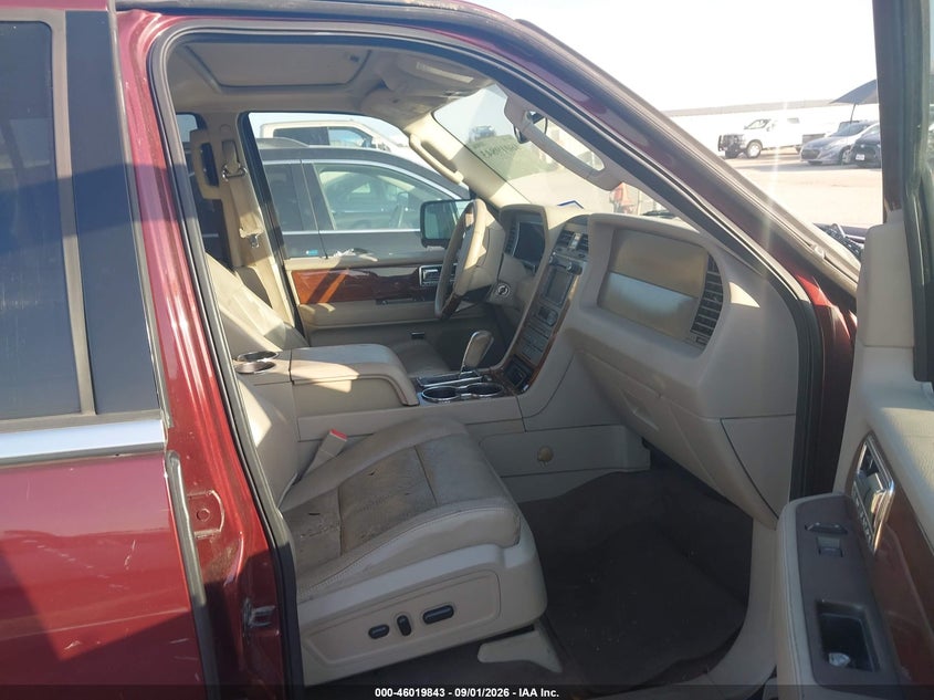 LINCOLN NAVIGATOR 2012 VIN 5LMJJ2J51CEL01139