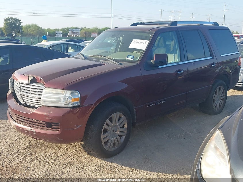 2012 LINCOLN NAVIGATOR auction photo 2