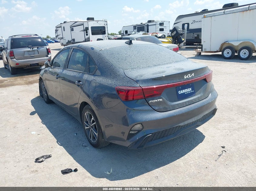 2023 KIA FORTE auction photo 3
