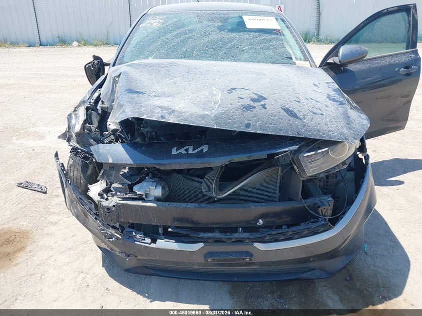 2023 KIA FORTE auction photo 6