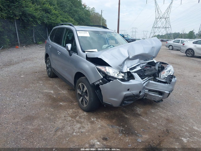 Vin: jf2sjajc0hh405035, lot: 46519282, subaru forester 2.5i limited 2017 img_1