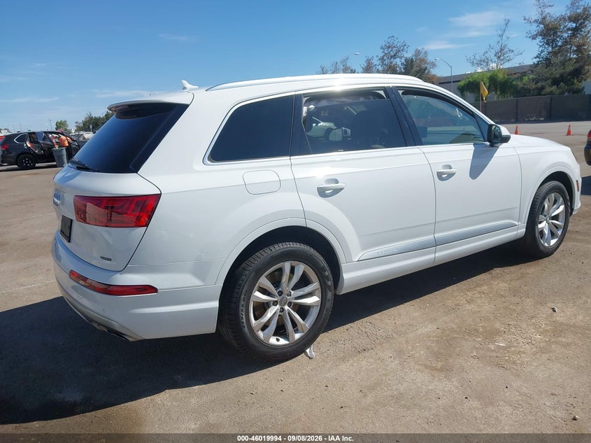 Vin: wa1ahaf70kd046537, lot: 46519385, audi q7 45 premium 20194
