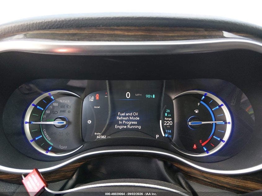 2023 CHRYSLER PACIFICA HYBRID auction photo 7